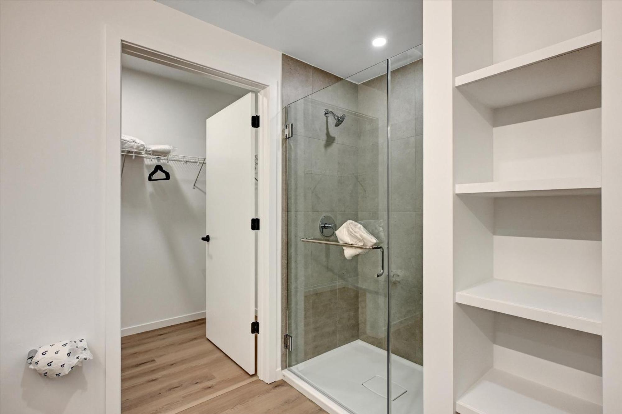 Global Luxury Suites At Town Center レストン エクステリア 写真