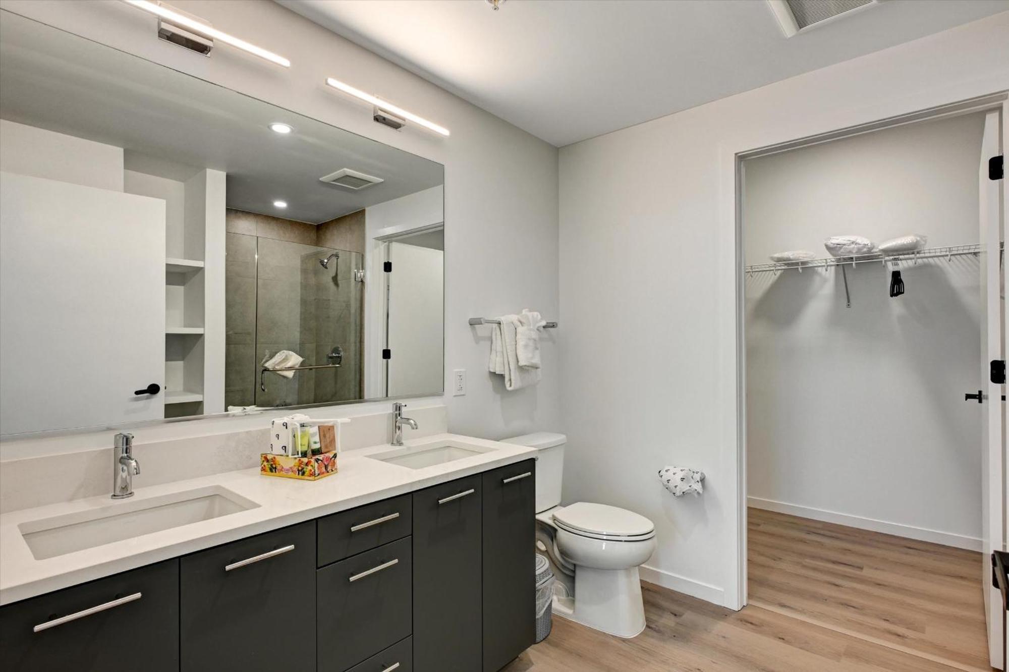 Global Luxury Suites At Town Center レストン エクステリア 写真